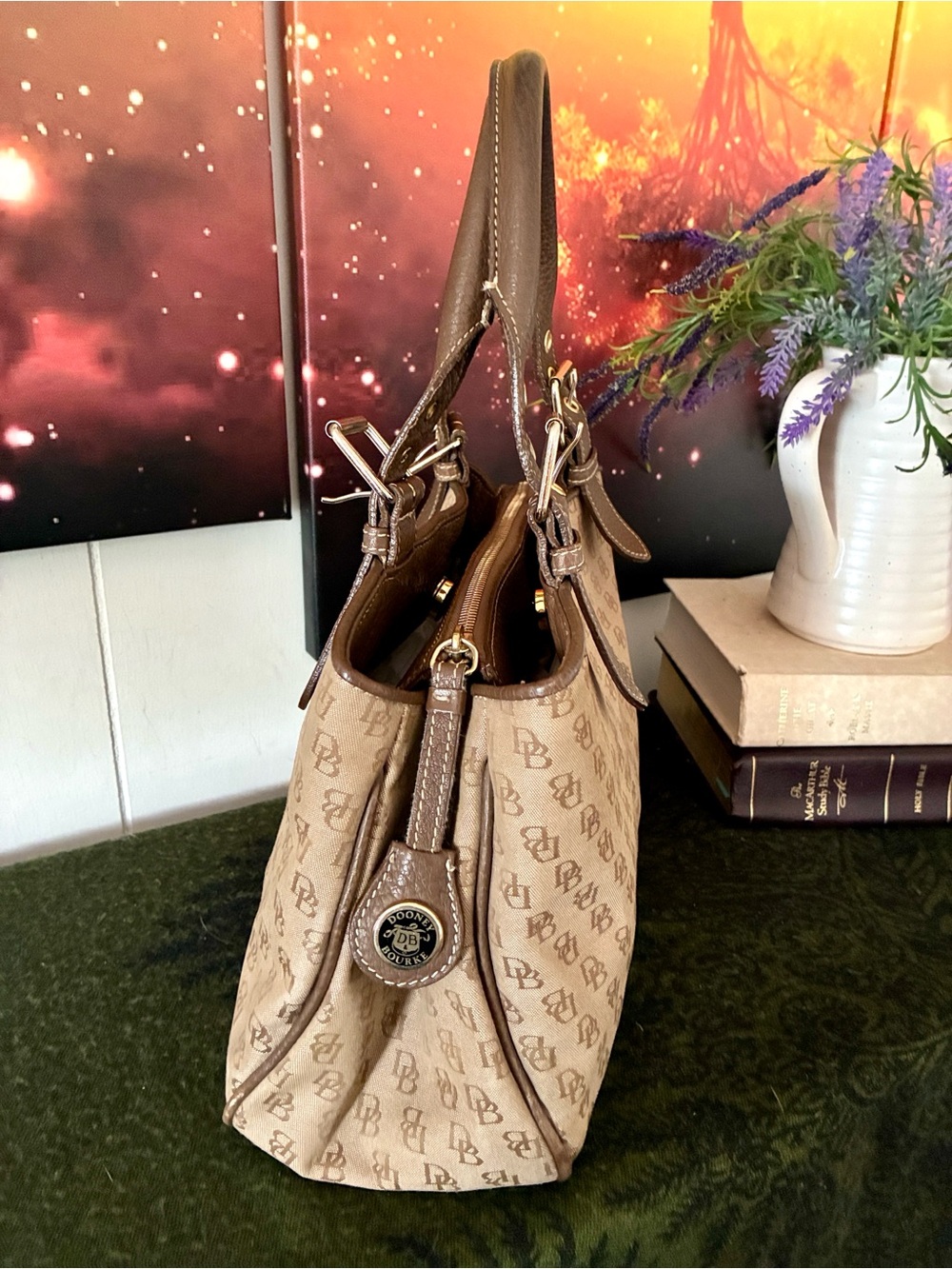 Vintage Dooney & Bourke Signature Handbag - Picture 4 of 12